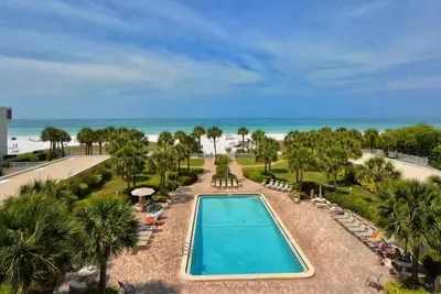 Image de Horizons West # 204 Une vue imprenable sur la plage de Siesta Key!