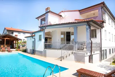 Image de Villa Brioni - Luxe, emplacement et commodité