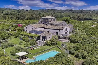 Borgo degli Aranci - An enchanting group of restored farmhouses