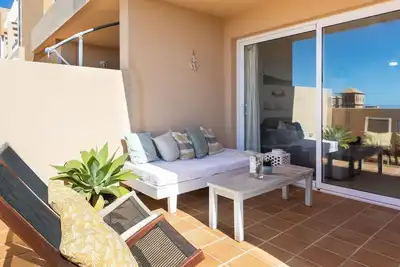 Image de Bel appartement terrasse, piscine partagée - PORÍS 2