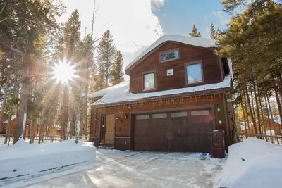 Image de Luxueuse maison de montagne avec bain à remous