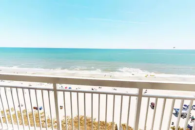 Image de Belle unité Oceanfront 4 chambres à Crescent Shores