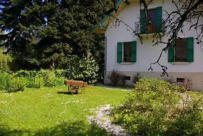 Image de St-Jorioz, maison de famille, 500m du Lac, 10m de la piste cyclable, 10pers