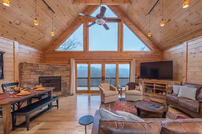 Image de Sweetwood Lodge: 3 Br, 3 Ba Cabin / Bungalow Ă Old Fort, pour 6 personnes