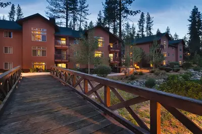 Image de Visitez l'incroyable Emerald Bay!
