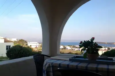 Image de Superbe maison avec vue, Ă distance de marche de la plage!
