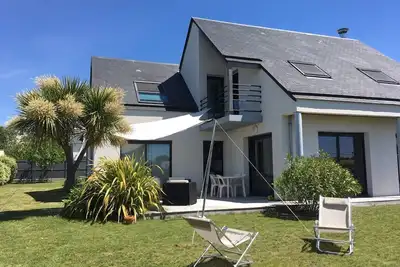 Le confort 4 étoiles dans le Golfe du Morbihan - Plage et embarcadère à 500 m