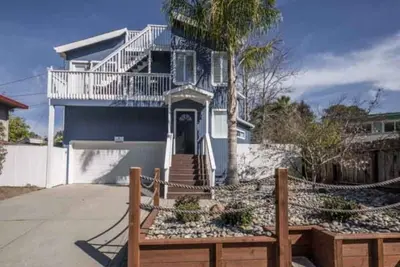 Image de Fantastique Aptos Beach House!