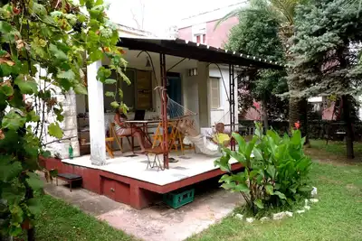 Image de Tout le Vintage Summer House & Garden & Parking Budva Center
