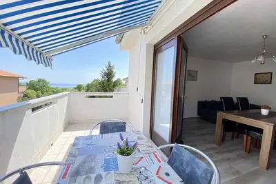 Appartement de vacances avec climatisation et vue sur la mer