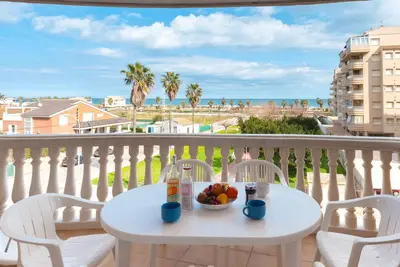 Image de Begonia - Apartment with sea views in Daimuz. Free WiFi