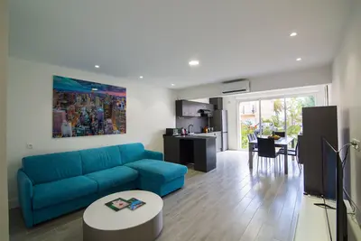 Image de Mahé T2 moderne Baie Nettlé