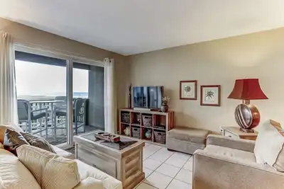 Image de Vue imprenable sur l'océan depuis ce condo 2 Br / 2ba, 4 couchages. Balcon privé.