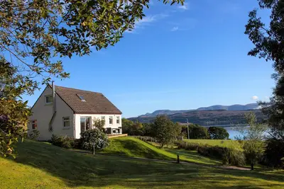 Image de Rowan Cottage, situé à la campagne près de Dunoon, accueille les animaux de compagnie pour 6 personnes, Visit Scotland 4 star