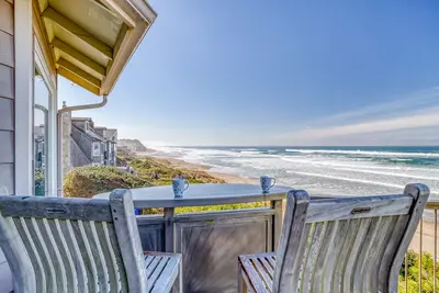 Image de Oceanfront Home Moderne w / vue Imprenable!