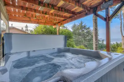 Image de Honey Home: 3 Br / 2 Ba maison Ă Waldport, pour 14 personnes