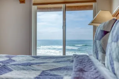Image de Craftsman Style Oceanfront Beauty 8 personnes!