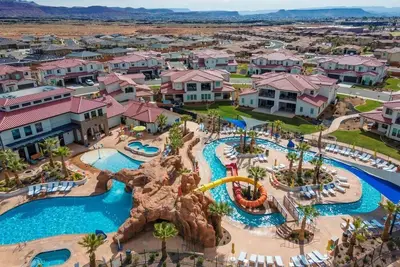 Image de Nouvelle annonce: Belle 5 chambres / 5 salles de bain Villa / Resort piscine