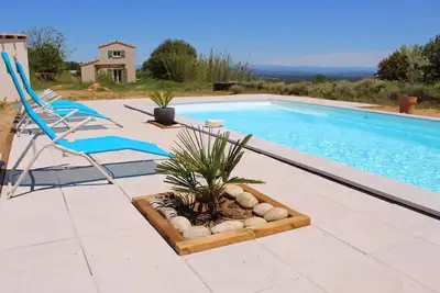 Image de Gorges de l'Ardèche - Gite 4/6 pers + piscine privée sur parc et garrigue arboré