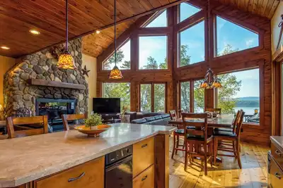 Image de Bolduc - Magnifique maison de 5 chambres sur le lac Rangeley