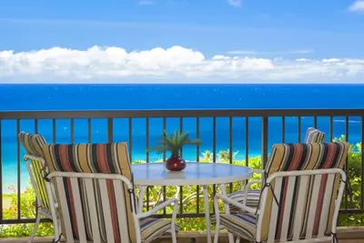 Image de Vacances dans le confort avec vue incomparable sur l'océan et l'île! Vous pouvez ne jamais vouloir quitter votre véranda