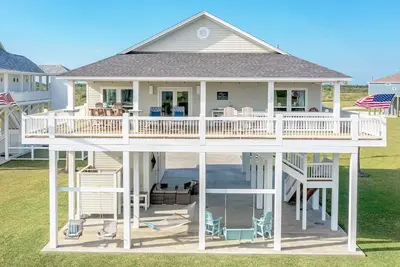 Image de Sea Shift - Magnifique vue sur le golfe - 3 chambres, pour 9 personnes!