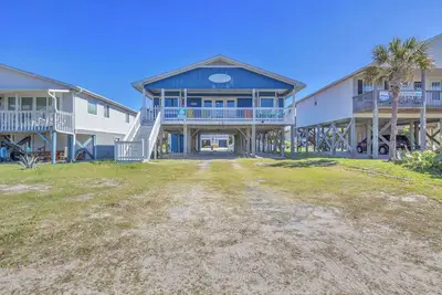 Image de Hors du bleu: Cottage de plage classique 4 chambres
