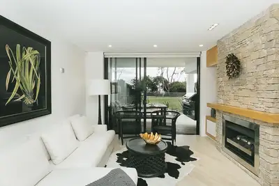 Image de Four / Fortyfive on Lawson - Plage absolue