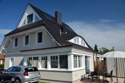 Image de Maison de vacances exclusive, à seulement 200m de la plage, 3 chambres, 2 salles de bains, sauna, cheminée, WiFi, Wma