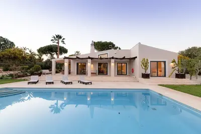 Villa V4 - Vale Vat