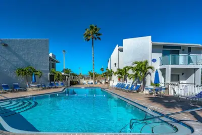 Image de Madeira Beach Yacht Club 151h, 1 chambre à coucher, Piscine chauffée, Spa, WiFi, 4 personnes