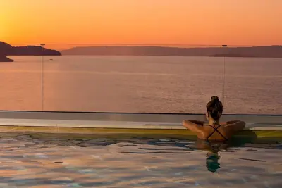 Image de Villa de luxe en front de mer ★ Piscine privée ★ Salle de sport et sauna ★ Promenade au marché \/ restaurant \/ bar