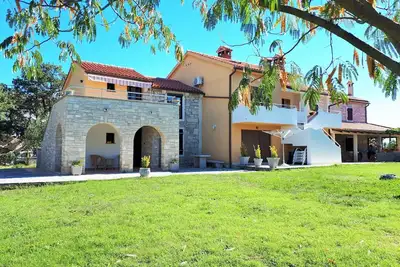Image de Appartement Edi avec jardin au milieu du paradis