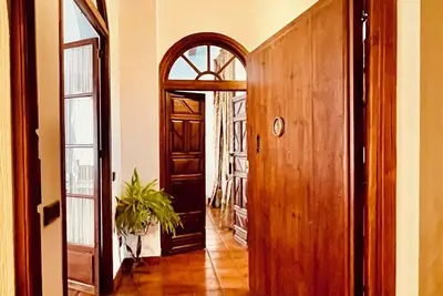Image de Maison traditionnelle dans le centre historique d'Yecla avec wifi