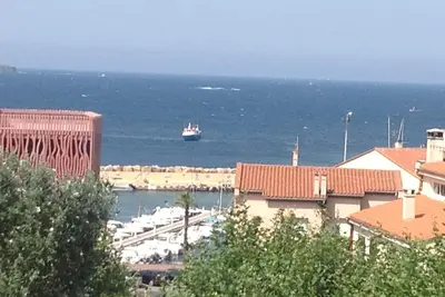 T2 Climatise Avec Terrasse Vue Mer + Parking à Banyuls