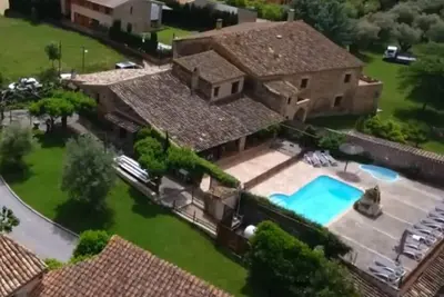 Image de Gîte 15 personnes, piscine à partager à partager, barbecue, Costa Brava à 17 km