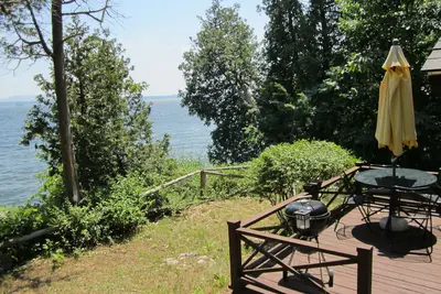 Image de À quelques pas du paisible lac Champlain