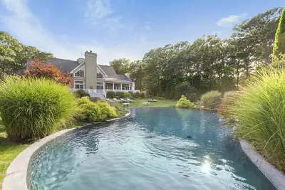 Image de Domaine privé de 5 acres. Près des plages du village et de l'océan.