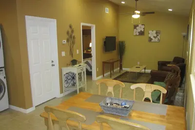 Image de Lutz Cottage Appartement - Plages / Busch Gardens / Disney / Usf / Animaux