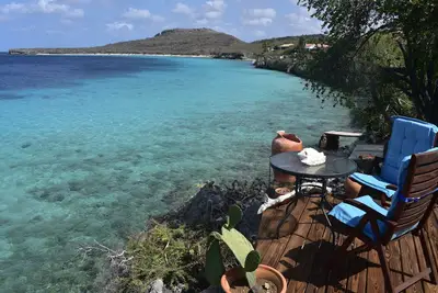 Image de Coin de paradis privé, naturel, réservé aux couples, axé sur la nature et la paix.