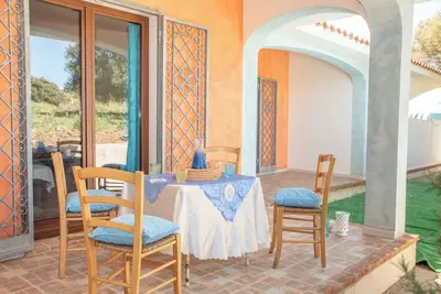 Image de Appartement de vacances au calme avec jardin