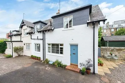 Image de Willow Cottage, rue nord