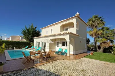 Image de Villa א Carvoeiro avec piscine