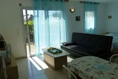 Image de Très beau studio avec Terrasse à 2 pas de la plage - Damgan - ( D )