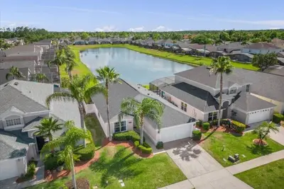 Image de 3 Bedrooms / 2 Bathrooms / Lake Berkley (1076 Lb)