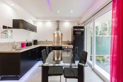 Image de Beau logement 2 chambres et terrasse La Baule Les Pins 300 mètres de la plage