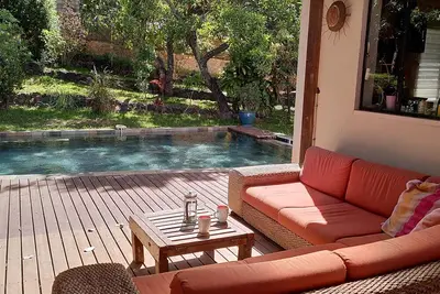 Image de Villa spacieuse, piscine chauffée sans vis à vis, jardin créole