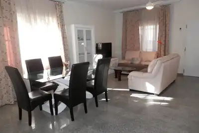 Image de Holydays House Garden City