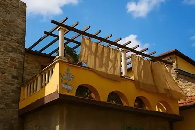 Image de Une forteresse du XIIIe siècle à deux pas des Cinque Terre