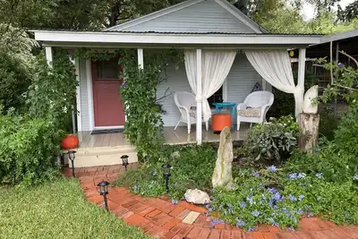 Image de Escapade romantique loin de la foule et pourtant si proche de tant